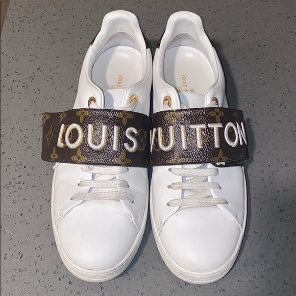 Louis Vuitton sneakers - Picture 1 of 9